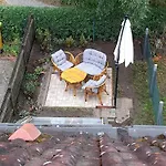 De' Borns Apartment *